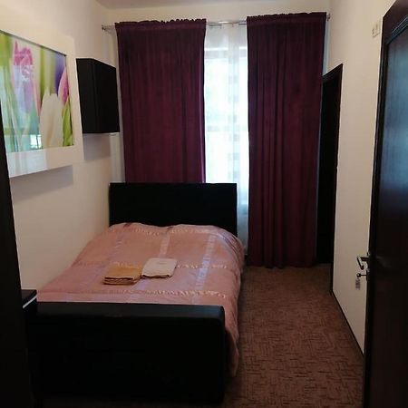 Apartament D-5 Apartment Варшава Екстериор снимка