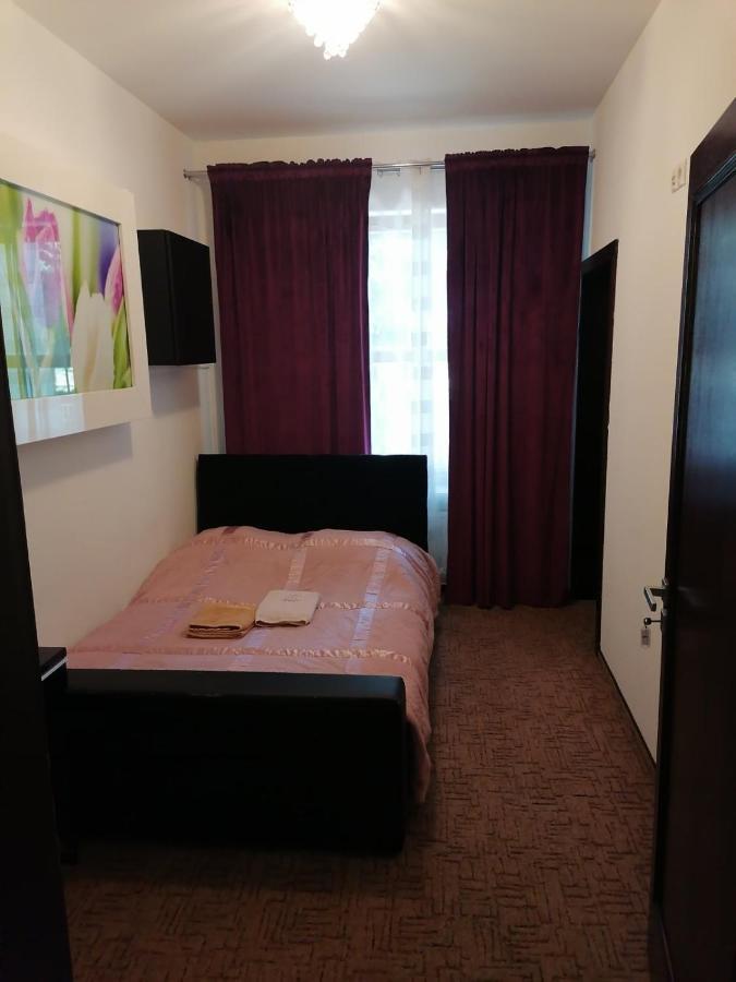 Apartament D-5 Apartment Варшава Екстериор снимка